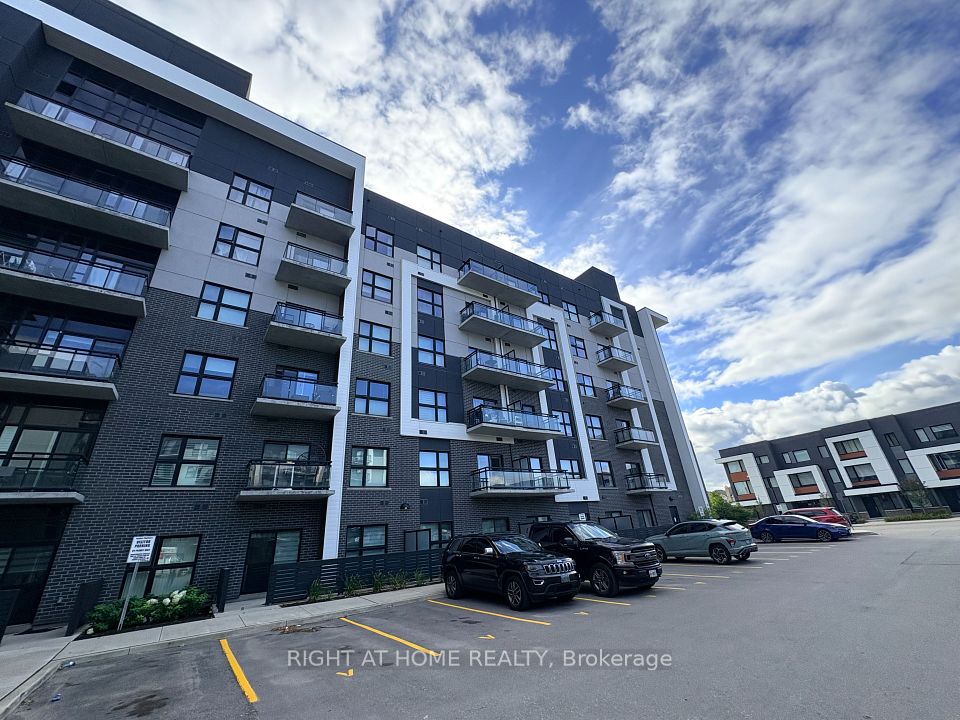 Condo Apartment at 102 GROVEWOOD Common 527, Oakville, ON L6H 0X2, Oakville