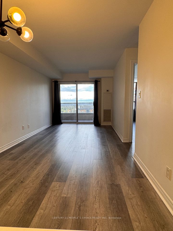 Condo Apartment at 3888 Duke Of York Boulevard 2027, Mississauga, ON L5B 4P5, Mississauga