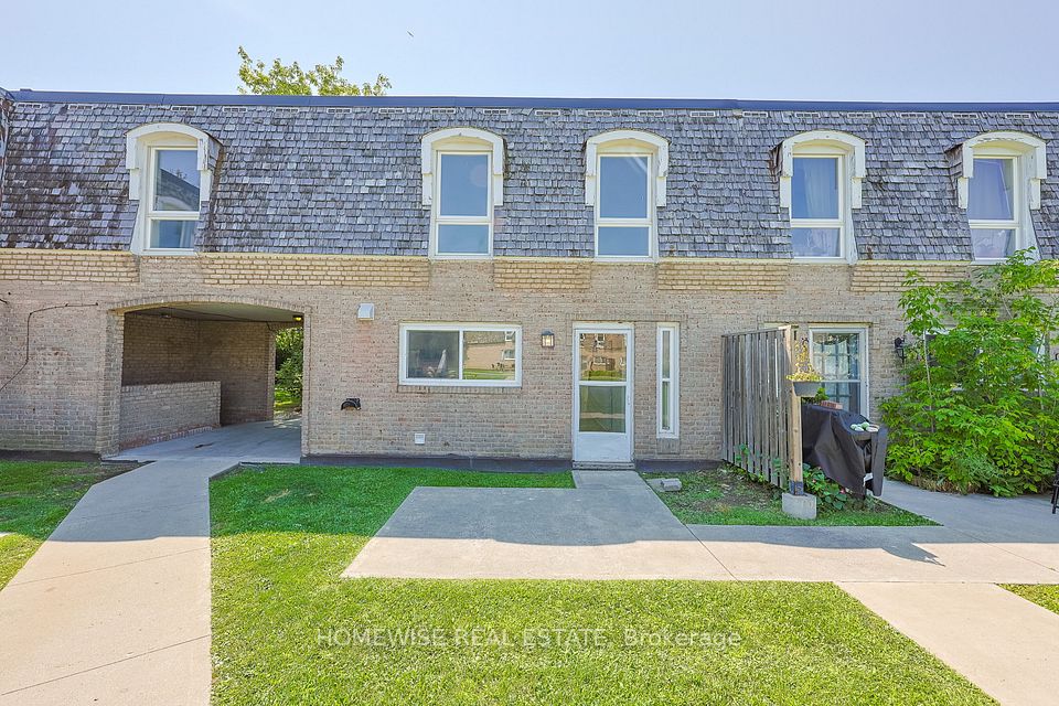Att/Row/Townhouse at 1400 Winding Trail 24, Mississauga, ON L4X 1W9, Mississauga