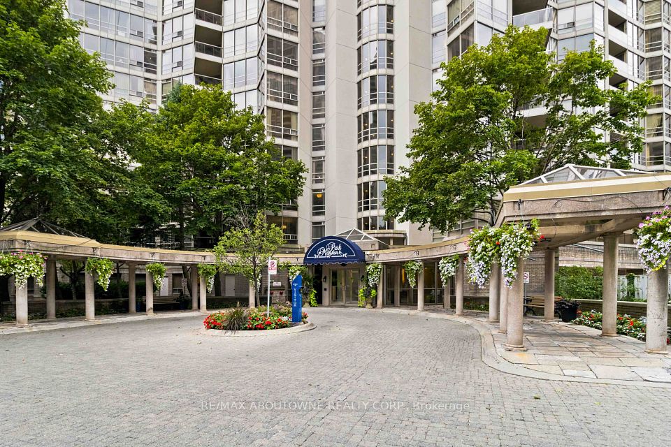 Condo Apartment at 45 Kingsbridge Garden Circle 901, Mississauga, ON L5R 3K4, Mississauga