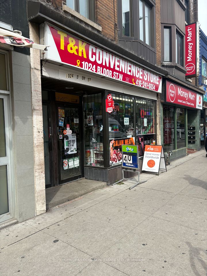 1024 Bloor Street W, Toronto, ON M6H 1M2