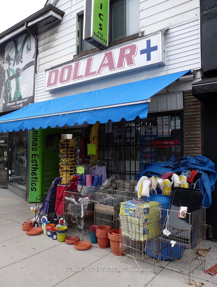 2212 Bloor Street, Toronto, ON M6S 1N4
