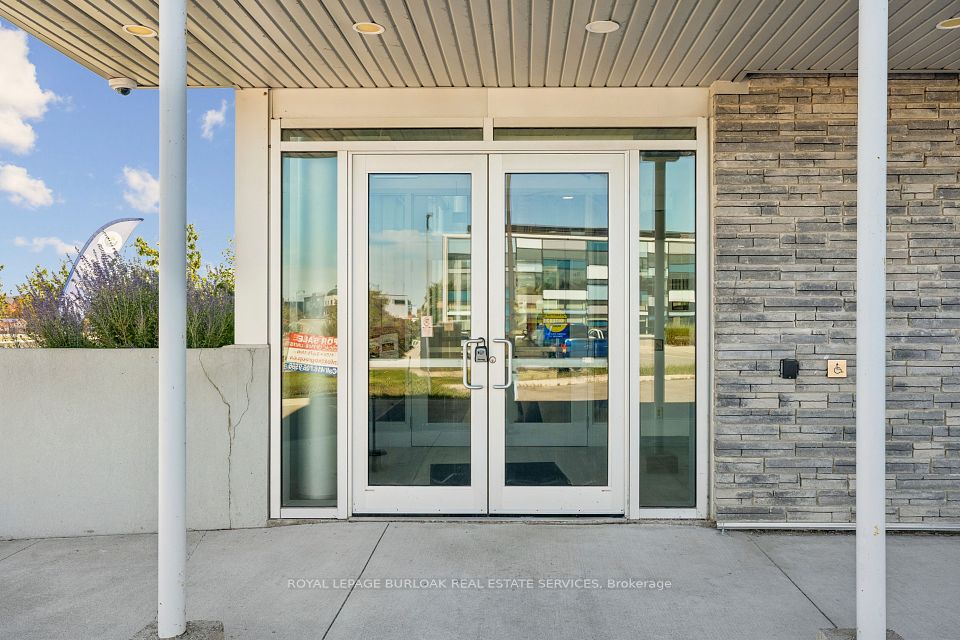 4645 Palladium Way 205-206, Burlington, ON L7M 0W9