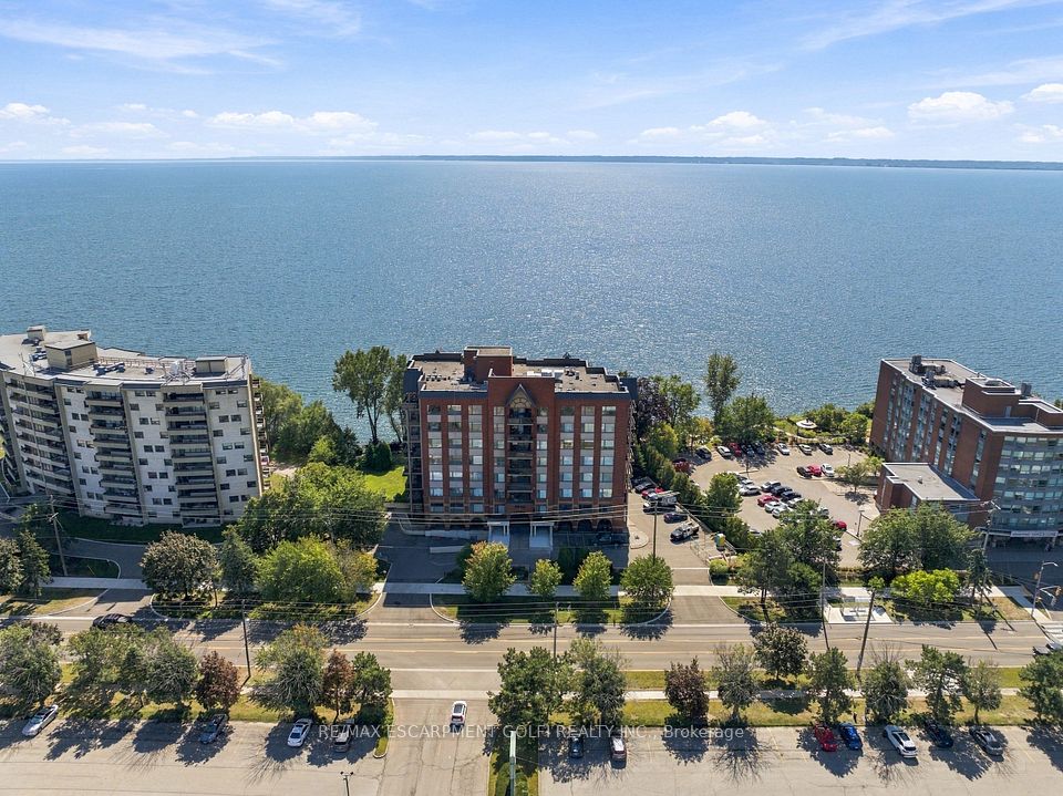 Condo Apartment at 5340 Lakeshore Road 203, Burlington, ON L7L 7A8, Burlington