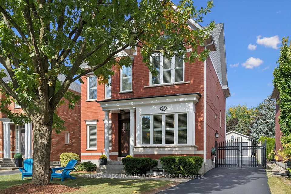Detached at 2397 Ennerdale Road, Oakville, ON L6H 6N5, Oakville