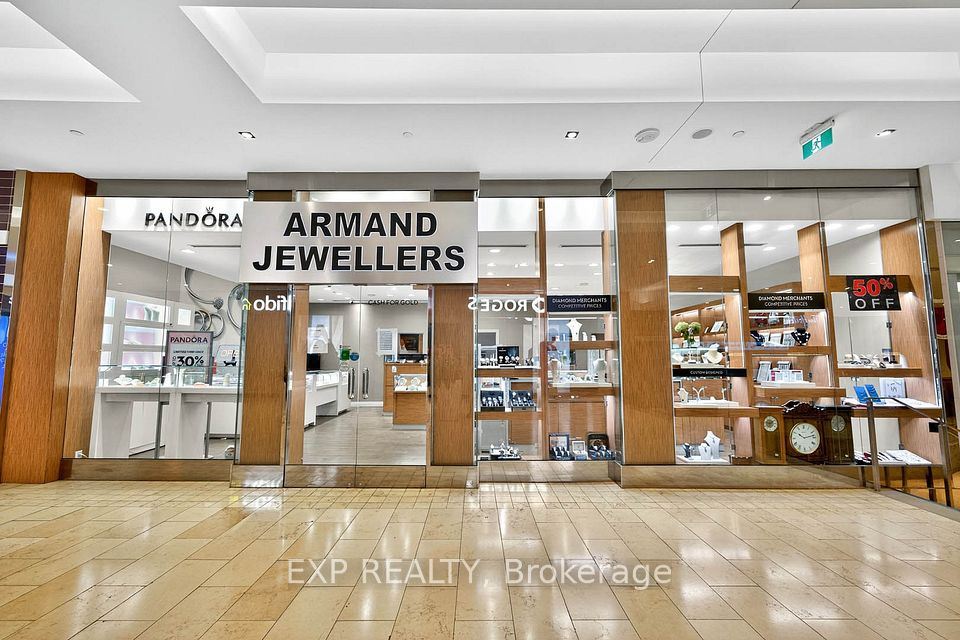 100 City Centre Drive 1-174, Mississauga, ON L5B 2C9