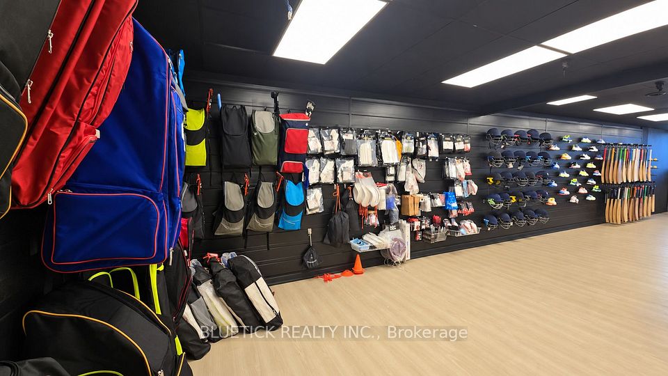 7289 Torbram Road 1-3-5, Mississauga, ON L4T 1G8