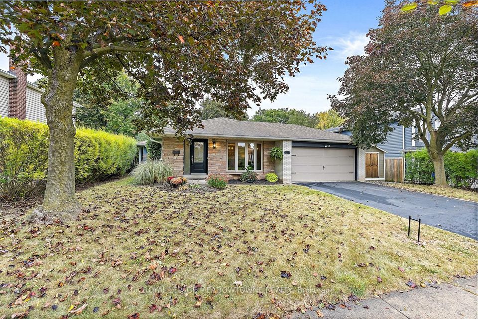 33 Fagan Drive, Halton Hills, ON L7G 4P4 at 33 Fagan Drive, Halton Hills, ON L7G 4P4, Halton Hills, ON, L7G 4P4