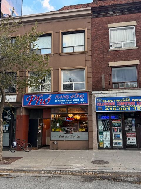1193 St Clair Avenue W, Toronto, ON M6E 1B5