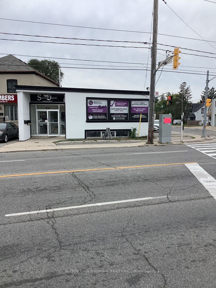 1634 Weston Road W, Toronto, ON M9N 1T9