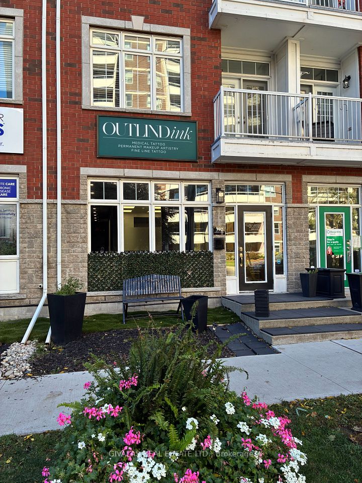392 Martha Street, Burlington, ON L7R 2P7
