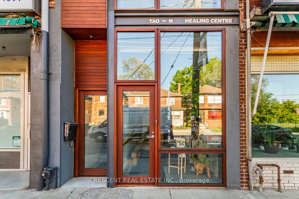 375 Jane Street, Toronto, ON M6S 3Z3