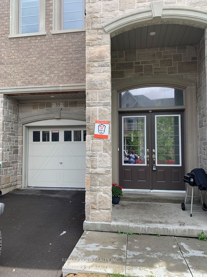 Att/Row/Townhouse at 35 Dalbeattie Drive, Brampton, ON L6Y 6H7, Brampton