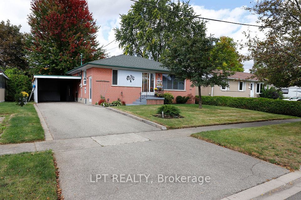 37 McGilvray Crescent W, Halton Hills, ON L7G 1L7 at 37 McGilvray Crescent W, Halton Hills, ON L7G 1L7, Halton Hills, ON, L7G 1L7