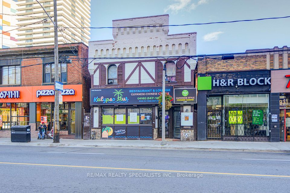 1935 Weston Road, Toronto, ON M9N 1W7