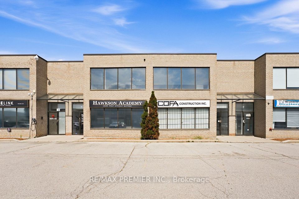 13 Kenview Boulevard 12, Brampton, ON L6T 5K9