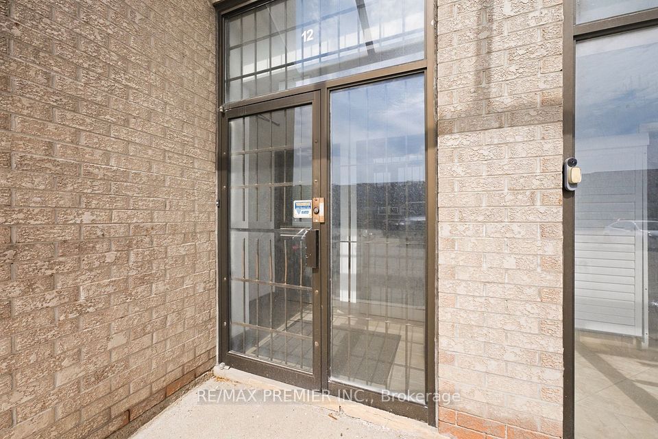 13 Kenview Boulevard 12 (Lower), Brampton, ON L6T 5K9