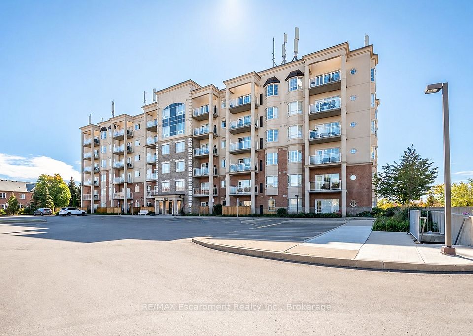 1379 Costigan Road 310, Milton, ON L9T 2K6 at 1379 Costigan Road 310, Milton, ON L9T 2K6, Milton, ON, L9T 2K6