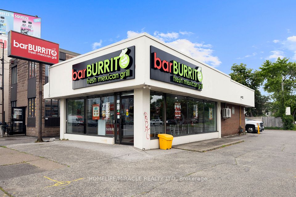 2600 Weston Road, Toronto, ON M9N 2A9
