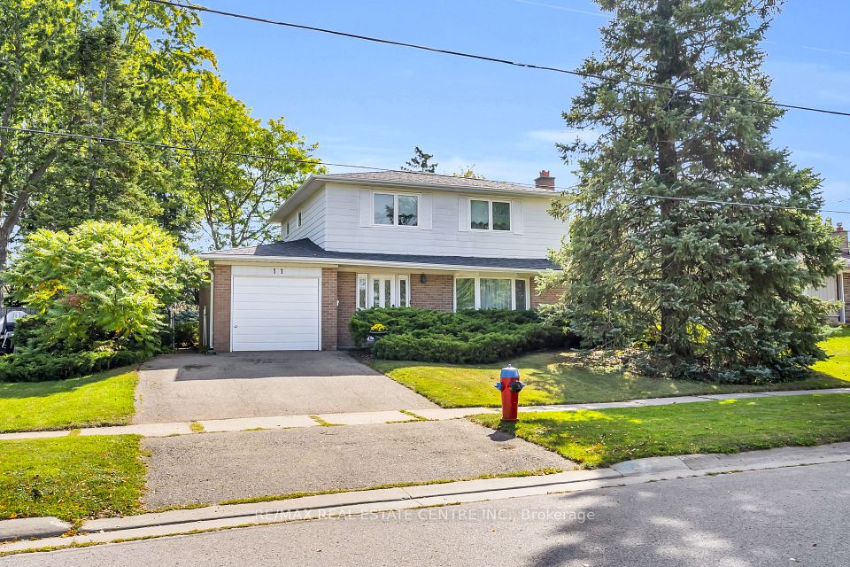 11 Dawson Crescent, Halton Hills, ON L7G 1H3 at 11 Dawson Crescent, Halton Hills, ON L7G 1H3, Halton Hills, ON, L7G 1H3