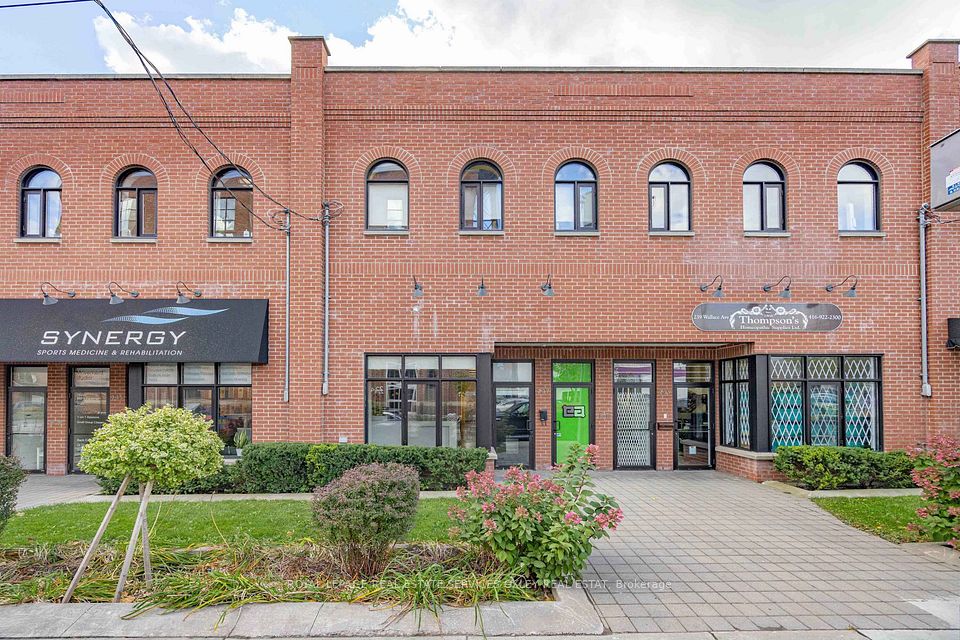 237 Wallace Avenue, Toronto, ON M6H 1V5