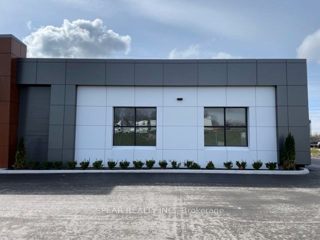 35 Stoffel Drive 15, Toronto, ON M9W 6A8