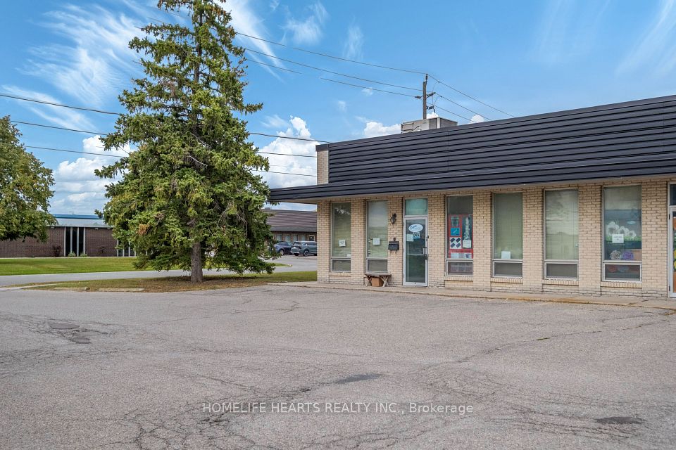 1260 Fewster Drive 1, Mississauga, ON L4W 1A5
