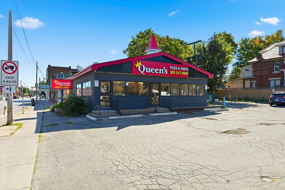 716 MAIN Street E, Milton, ON L8M 1K9