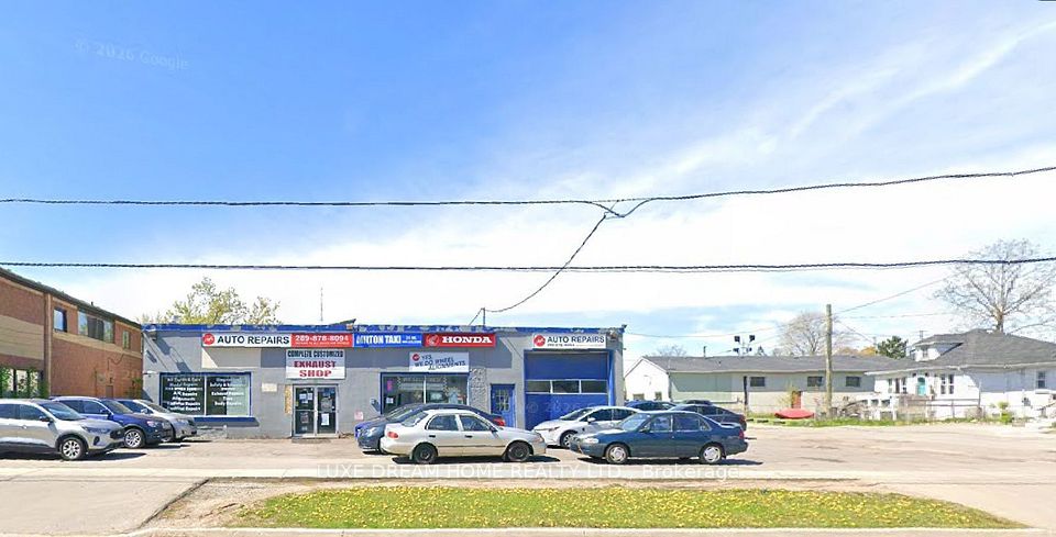 Commercial Retail at 32 Bronte Street S, Milton, ON L9T 1Y8, Milton