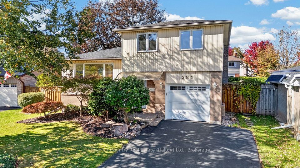 581 Lord Simcoe Court, Milton, ON L9T 3B4 at 581 Lord Simcoe Court, Milton, ON L9T 3B4, Milton, ON, L9T 3B4