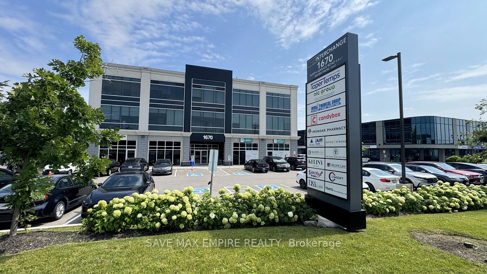 1670 North Service Road 304, Oakville, ON L6H 7G3