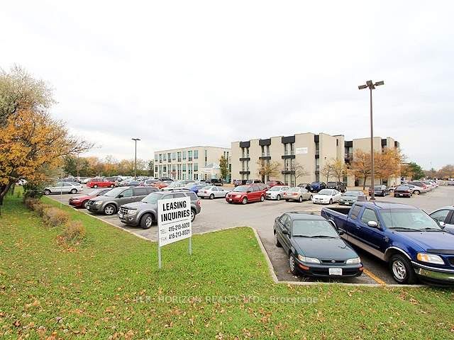 40 Finchgate Boulevard 122, Brampton, ON L6T 3J1
