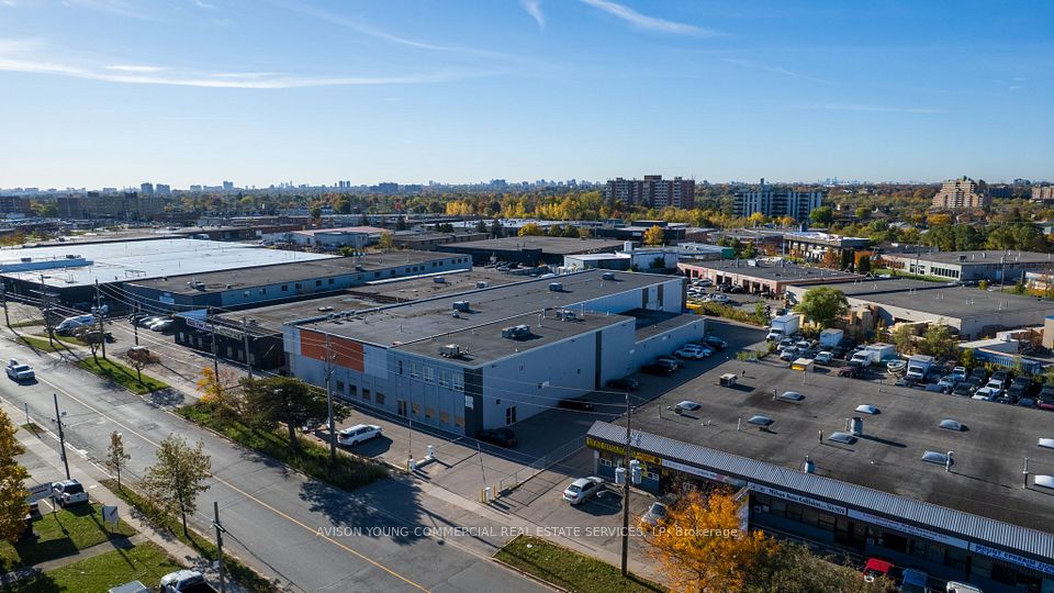 58 Milvan Drive, Toronto, ON M9L 1Z3