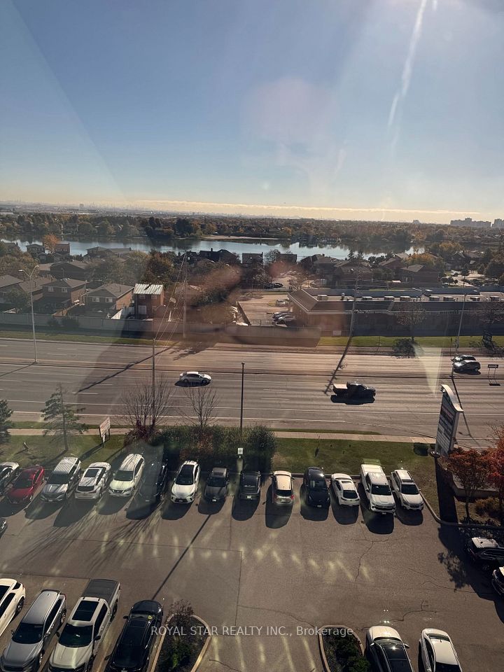 2250 Bovaird Drive E 604, Brampton, ON L6R 0W3