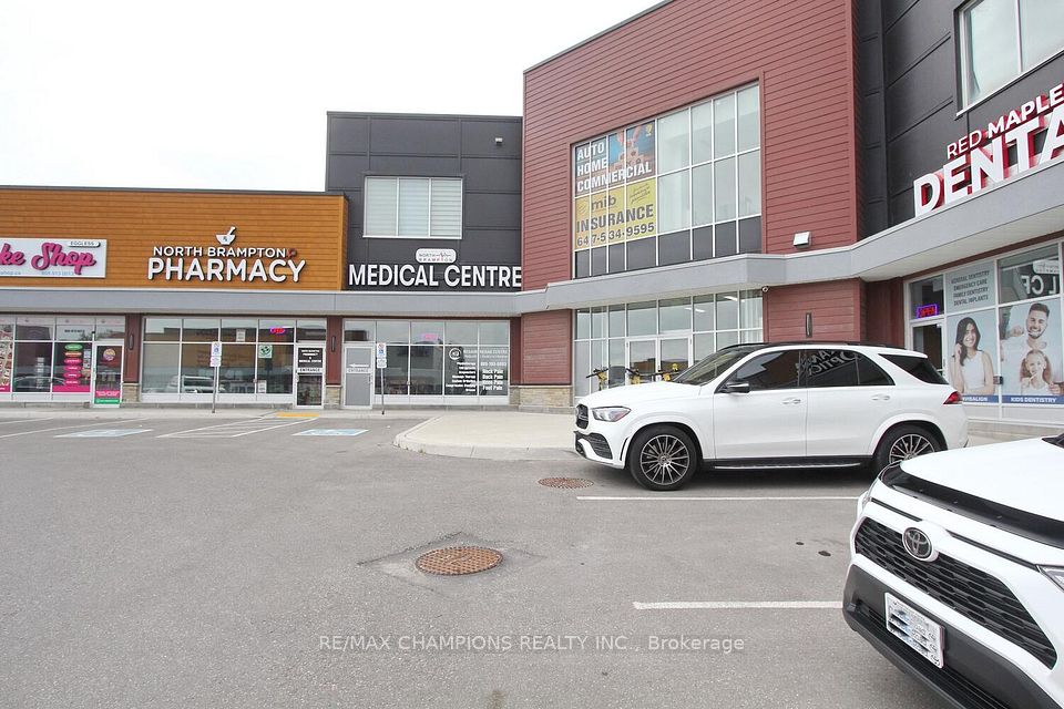 6475 Mayfield Road 205, Brampton, ON L6P 4N2