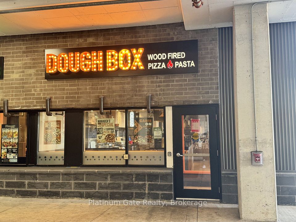21 Rexdale Boulevard 4001, Toronto, ON M9W 1P1