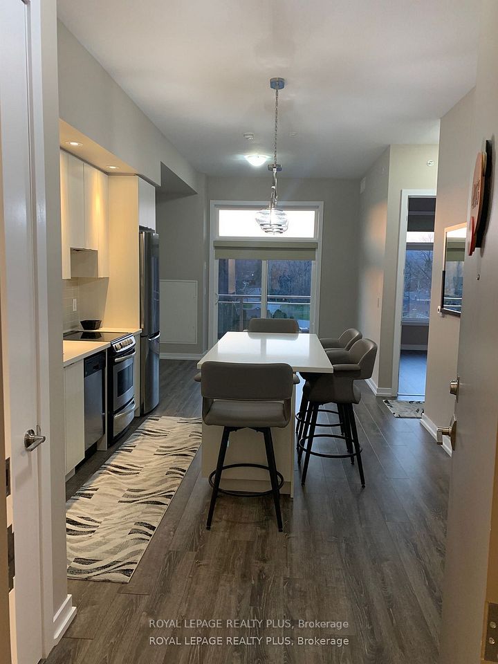 457 Plains Road E 403, Burlington, ON L7T 0B8 3