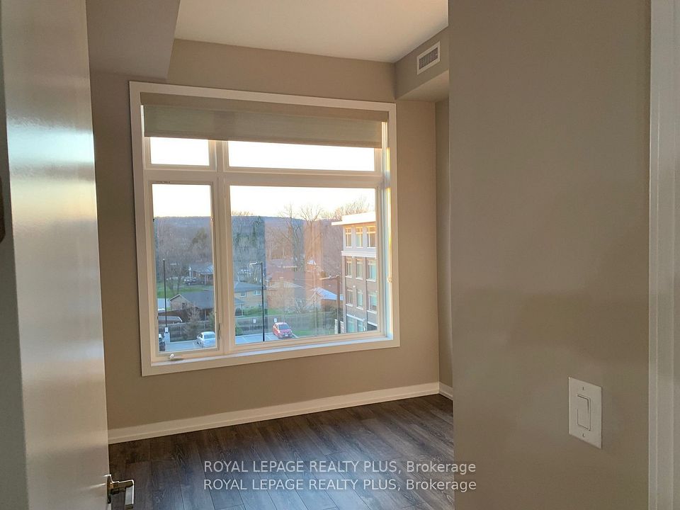 457 Plains Road E 403, Burlington, ON L7T 0B8 15