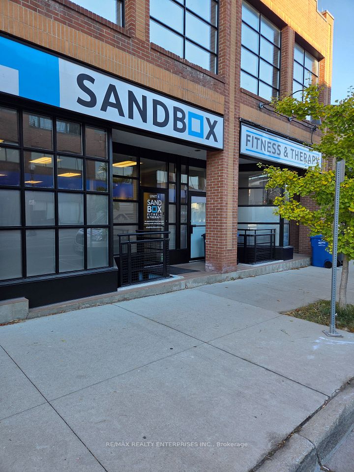 115 Trafalgar Road 6,7, Oakville, ON L6J 3G3