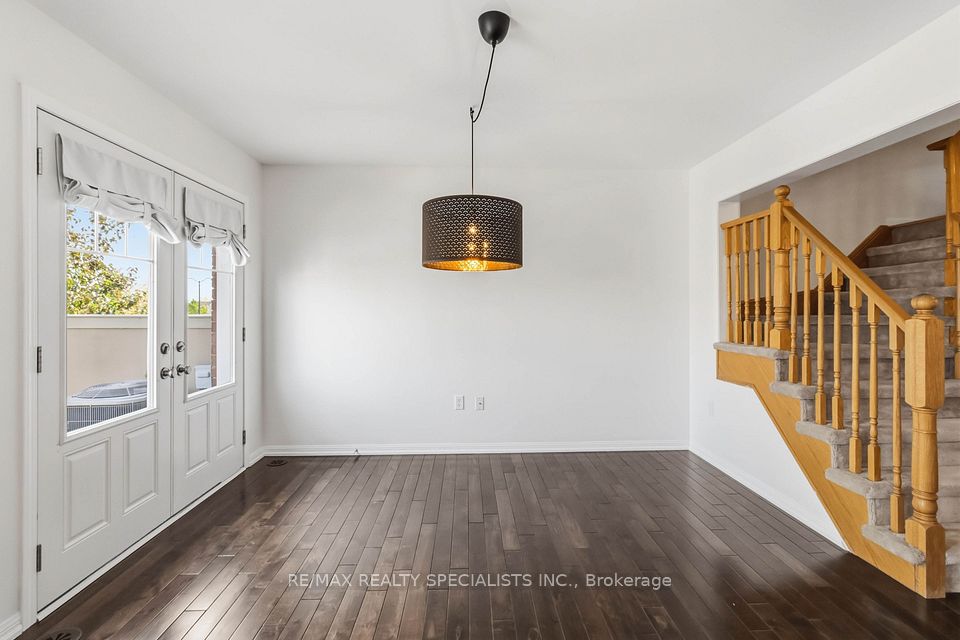 3050 Rotary Way 54, Burlington, ON L7M 0G8 8
