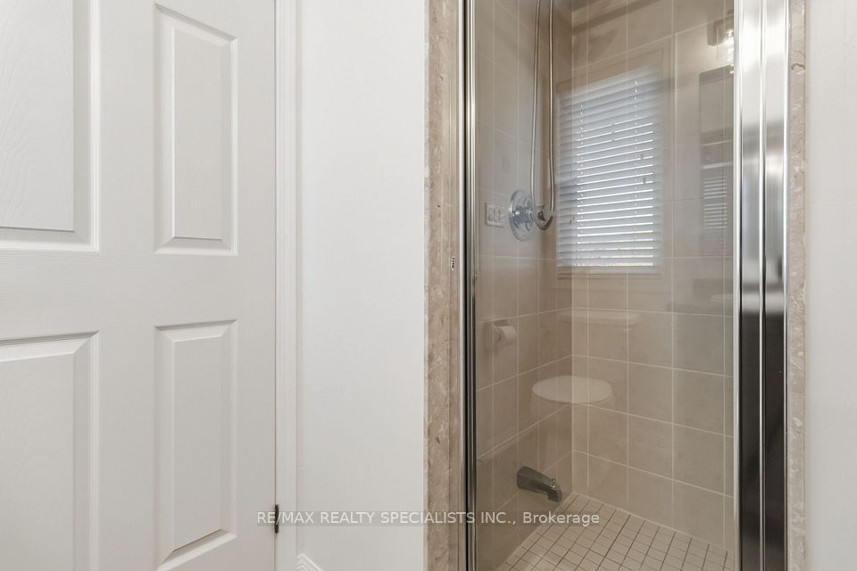 3050 Rotary Way 54, Burlington, ON L7M 0G8 23