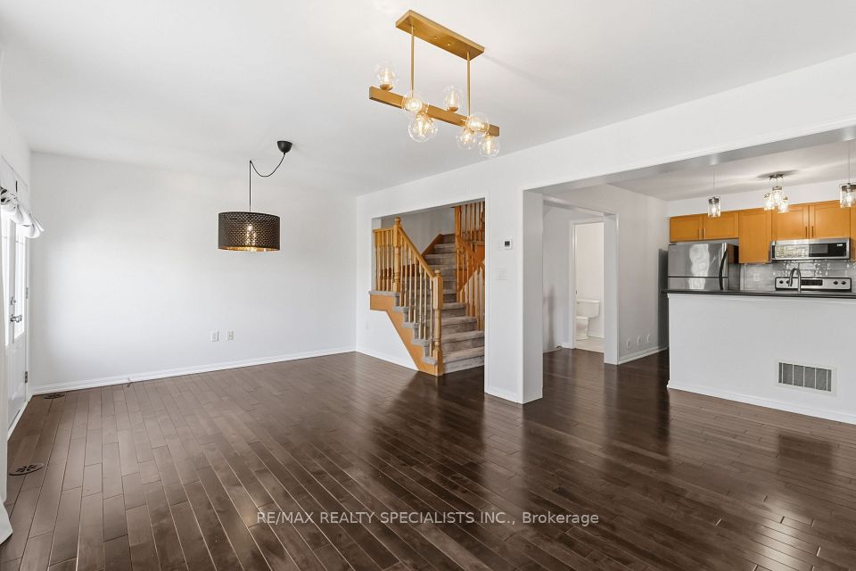 3050 Rotary Way 54, Burlington, ON L7M 0G8 12