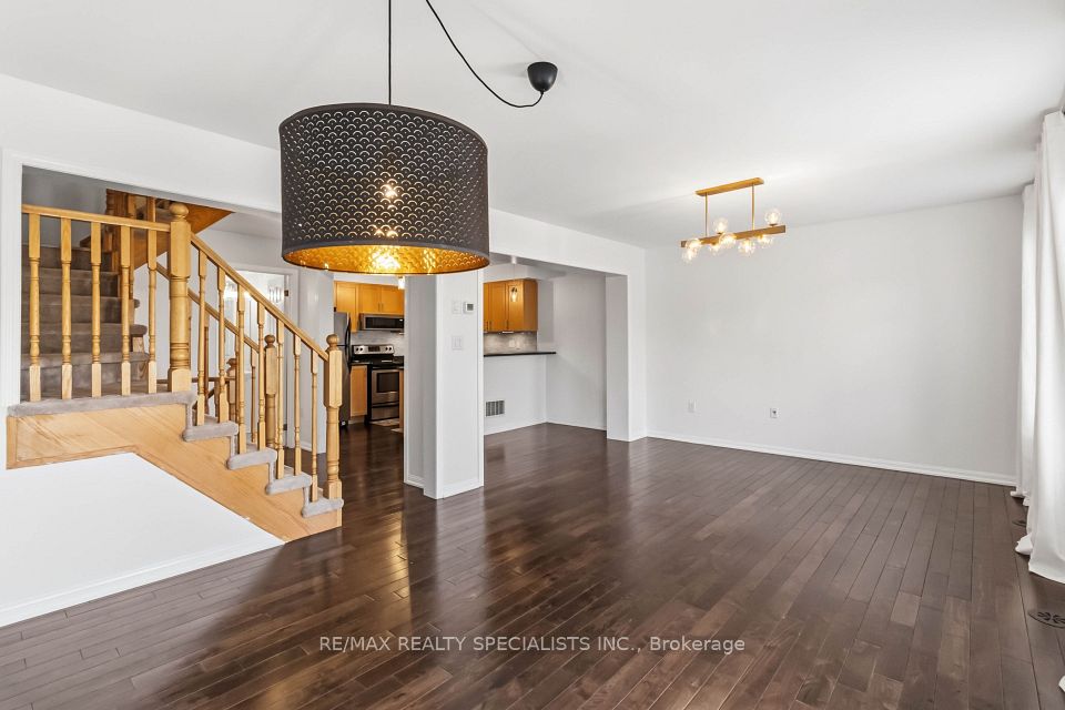 3050 Rotary Way 54, Burlington, ON L7M 0G8 10
