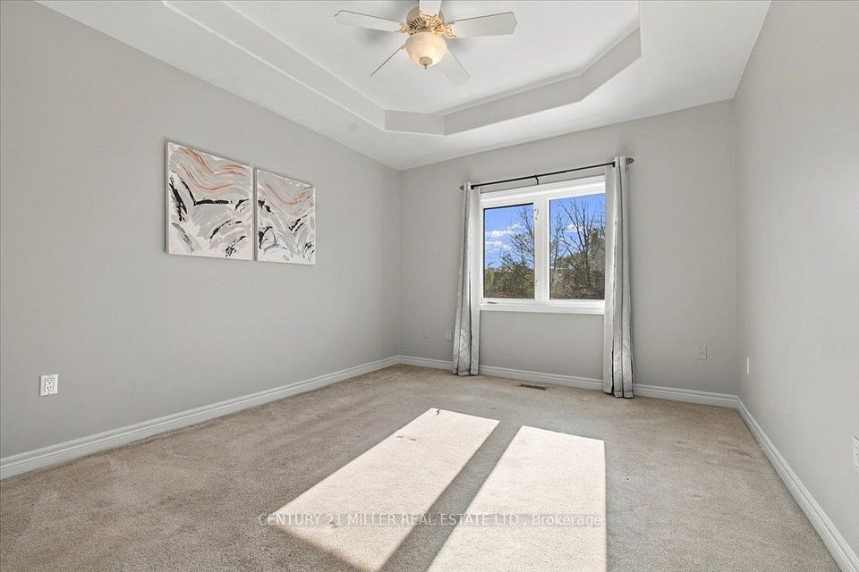 4066 Medland Drive, Burlington, ON L7M 4Z6 18