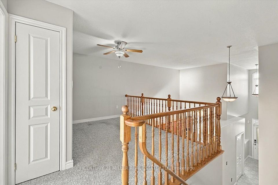 4066 Medland Drive, Burlington, ON L7M 4Z6 16