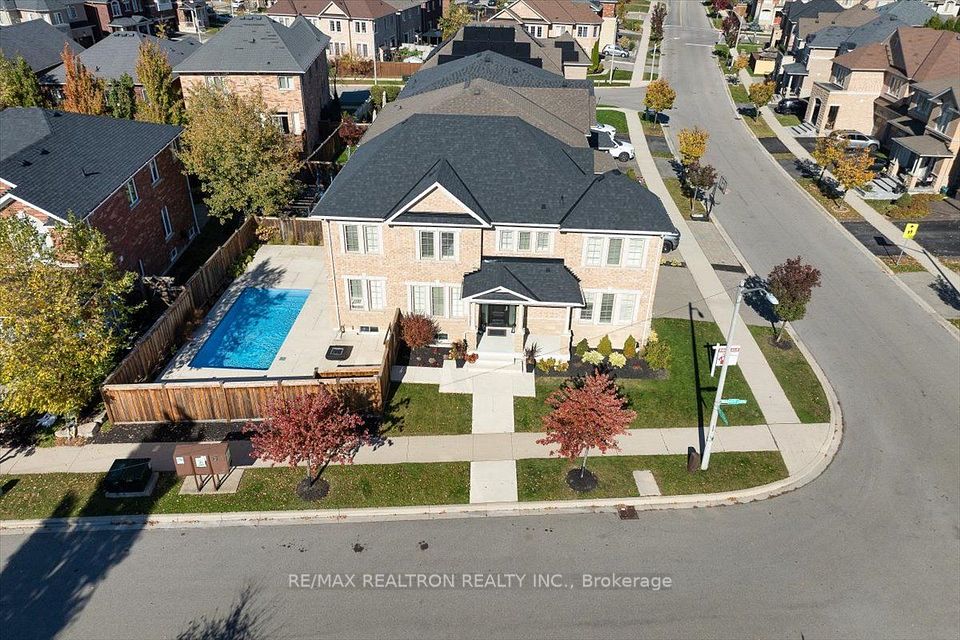 4645 Doug Wright Drive, Burlington, ON L7M 0L3 3