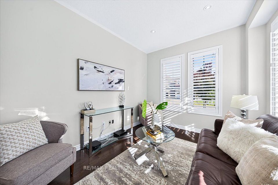 4645 Doug Wright Drive, Burlington, ON L7M 0L3 9