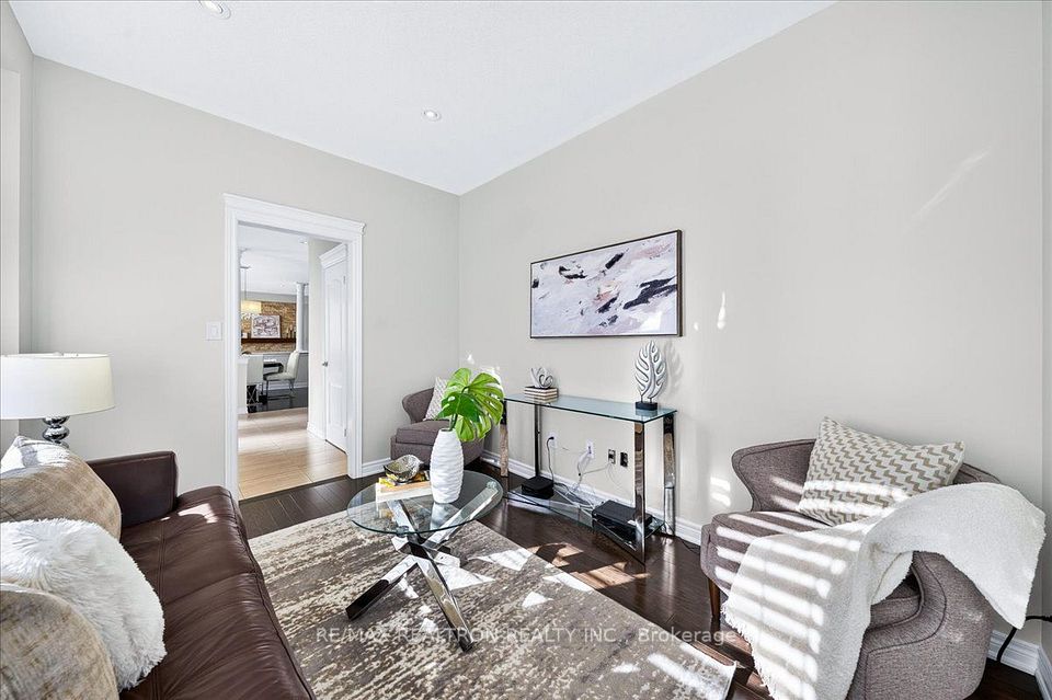 4645 Doug Wright Drive, Burlington, ON L7M 0L3 10