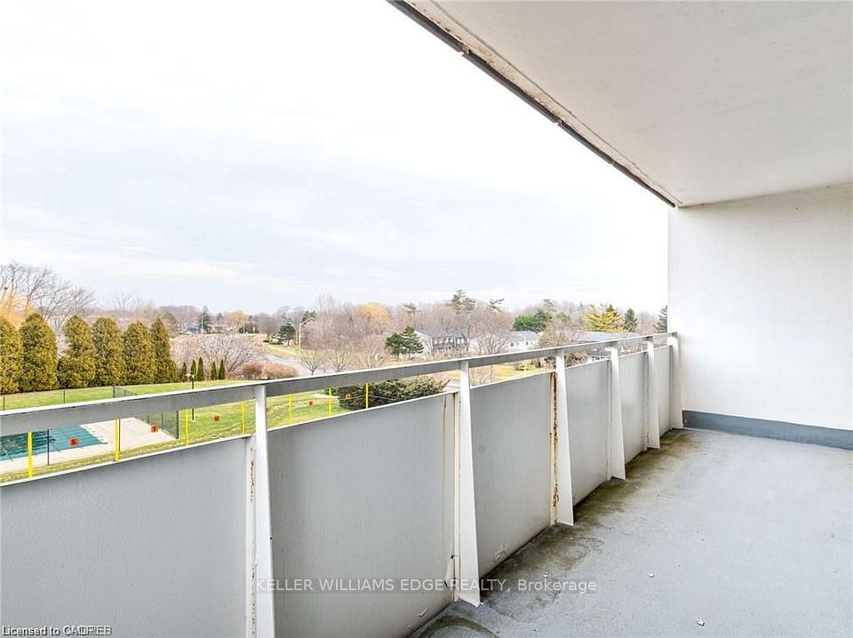 2055 Upper Middle Road 302, Burlington, ON L7P 3P4 18