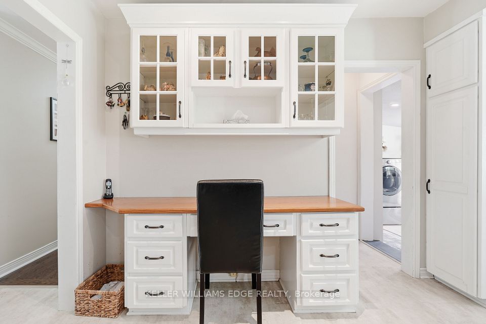 1360 Waterdown Road, Burlington, ON L7P 4Z9 16